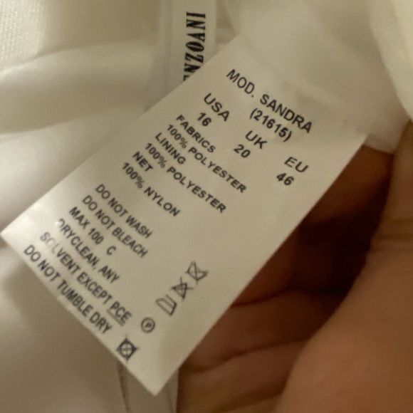 Enzoani Sandra Bridal Wedding Gown Ivory US size 16 - Sample - Picture 16 of 16